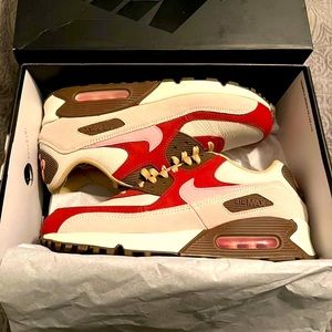 NWT Nike Air max 90 size 10.5